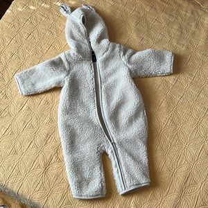 Baby gap 3-6 bunny cold weather playsuit